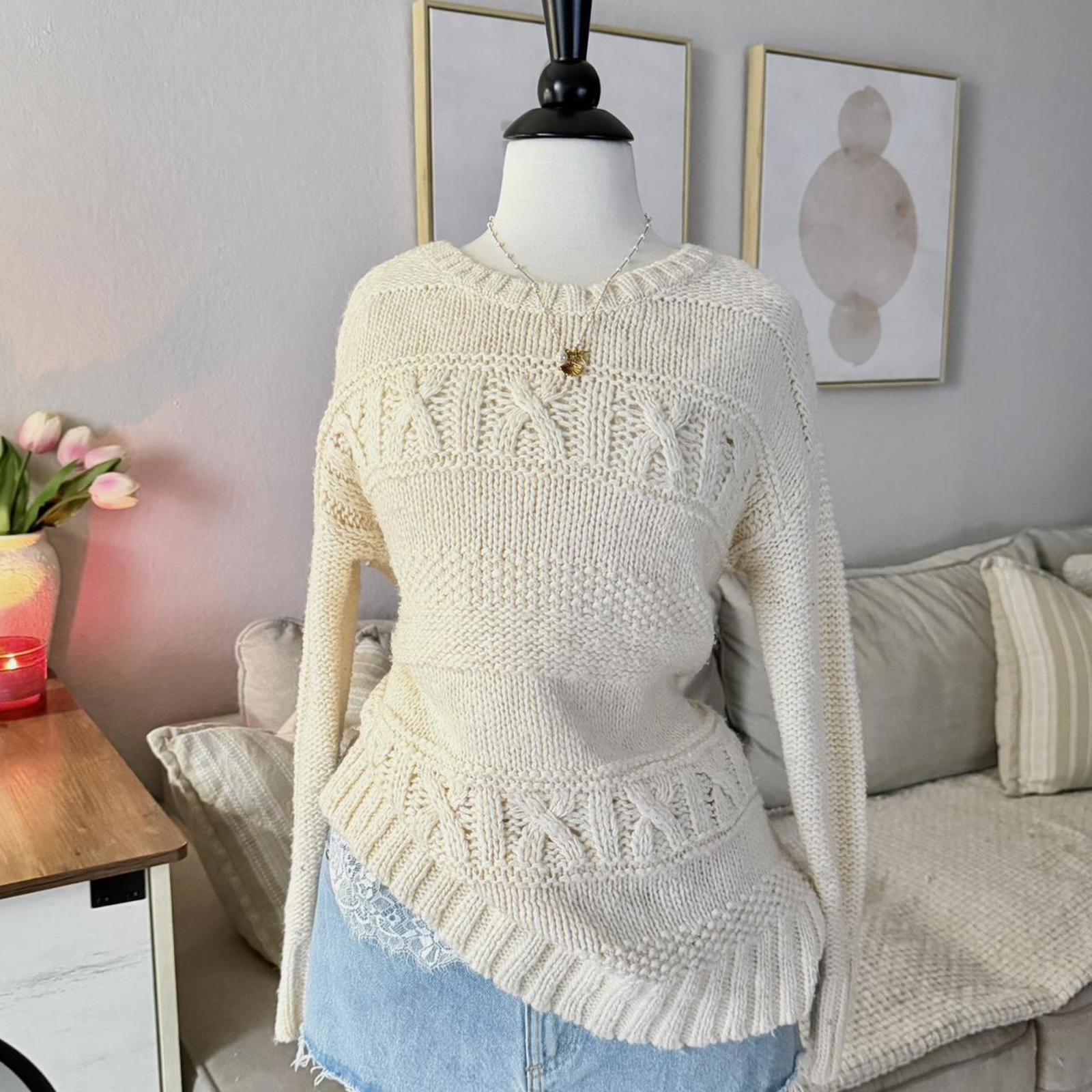 American Eagle Chunky Textured Cream Sweater